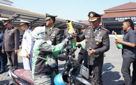 Hari Bhayangkara Ke-80, Polresta Sidoarjo Salurkan Bantuan 3 ton Beras untuk Masyarakat