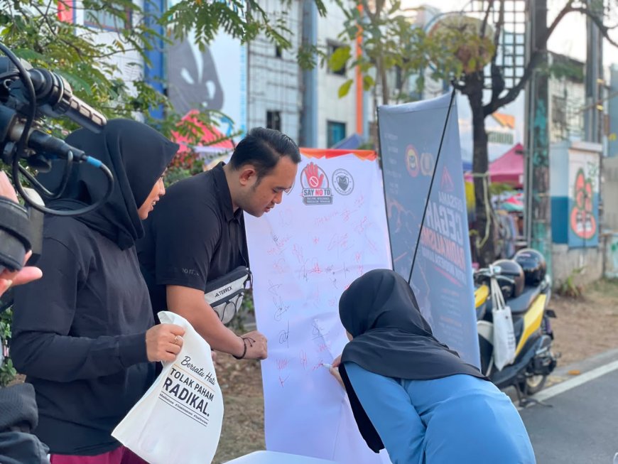 Densus 88 AT Polri Ajak Masyarakat Tolak Radikalisme dan Bullying melalui Kampanye Edukasi di Car Free Day Makassar