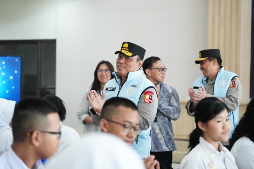 Polri Hadirkan Sekolah Unggulan Berstandar Dunia, 297 Siswa Mulai Tempati Kampus